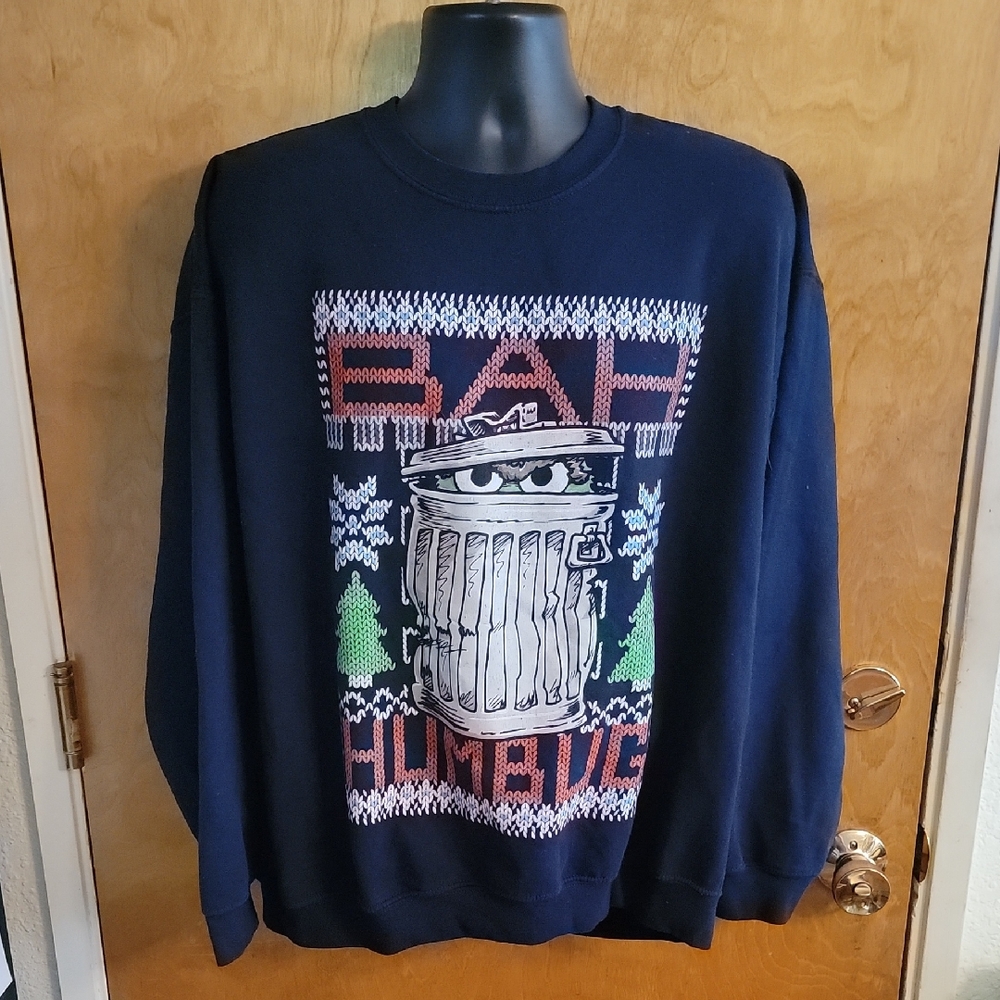 Sesame Street Oscar Sweatshirt "Bah Humbug Size XL., Ugly Christmas "Sweater"